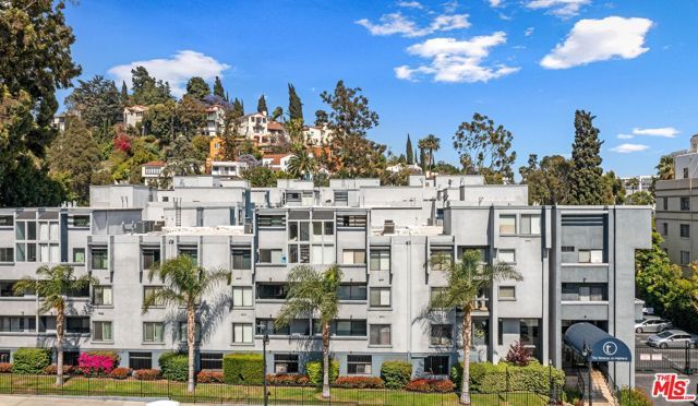 1940 N Highland Avenue Ph76, Los Angeles, CA 90068