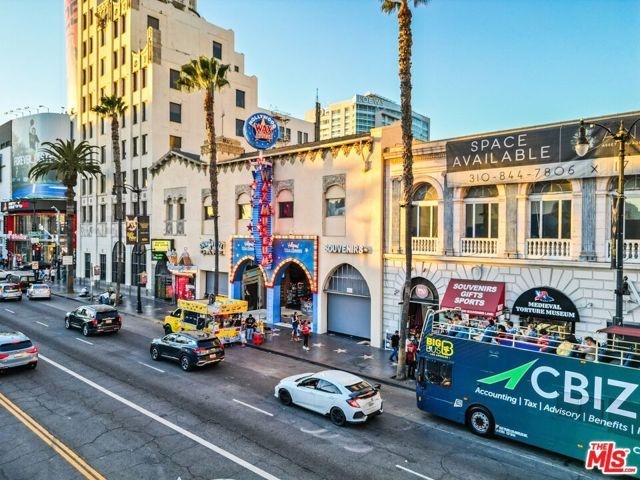 1940 N Highland Avenue Ph76, Los Angeles, CA 90068