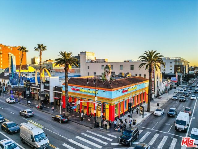 1940 N Highland Avenue Ph76, Los Angeles, CA 90068