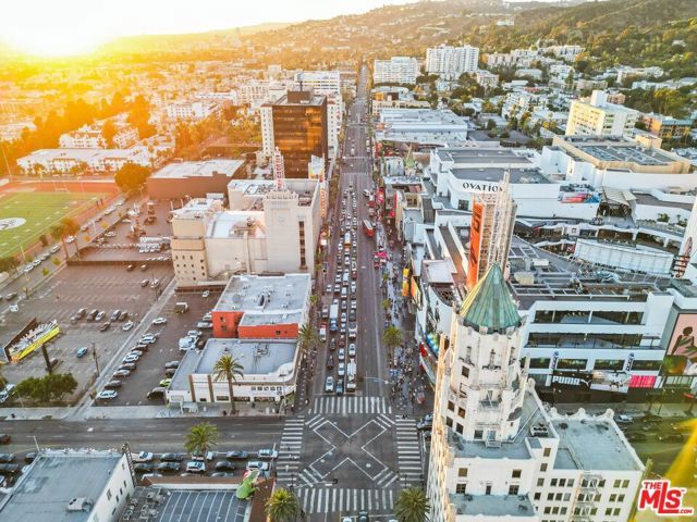 1940 N Highland Avenue Ph76, Los Angeles, CA 90068