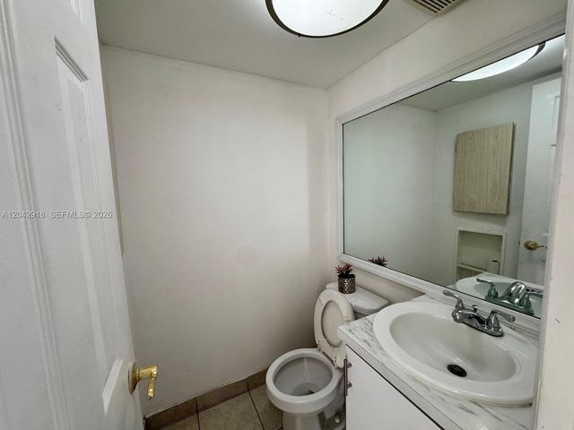 6675 W 4th Ave 310, Hialeah, FL 33012