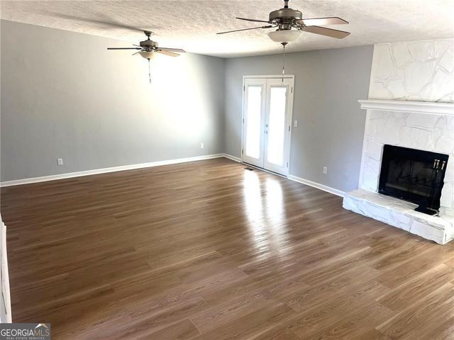 85 Edelweiss Drive, Fairburn, GA 30213