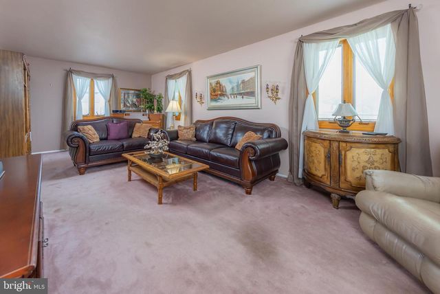 400 OVERBROOK AVE, Glassboro, NJ 08028