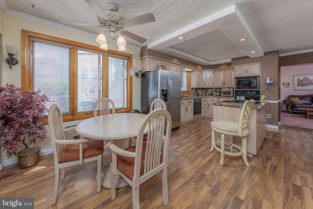 400 OVERBROOK AVE, Glassboro, NJ 08028