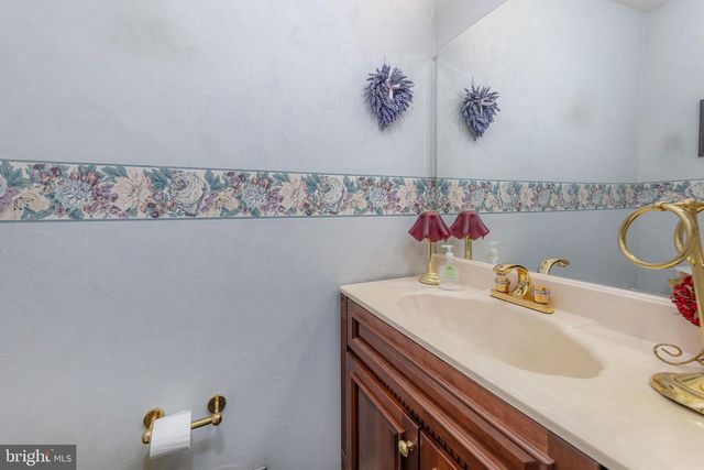 400 OVERBROOK AVE, Glassboro, NJ 08028
