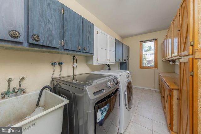 400 OVERBROOK AVE, Glassboro, NJ 08028
