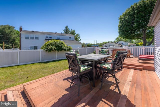 400 OVERBROOK AVE, Glassboro, NJ 08028