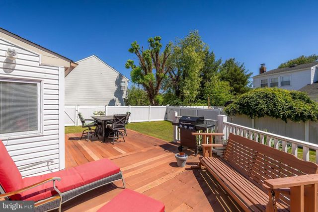 400 OVERBROOK AVE, Glassboro, NJ 08028