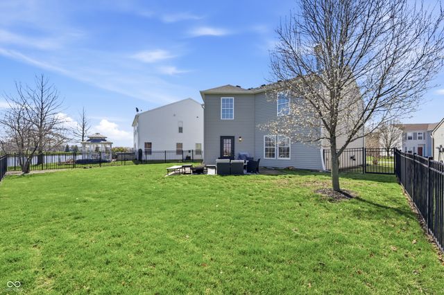 8032 W Campfire Drive, Pendleton, IN 46064