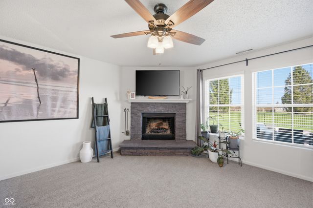 8032 W Campfire Drive, Pendleton, IN 46064