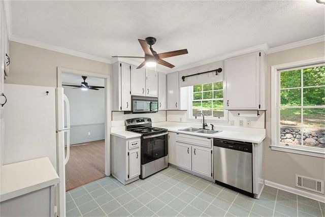 2845 Wood Forest, Marietta, GA 30066