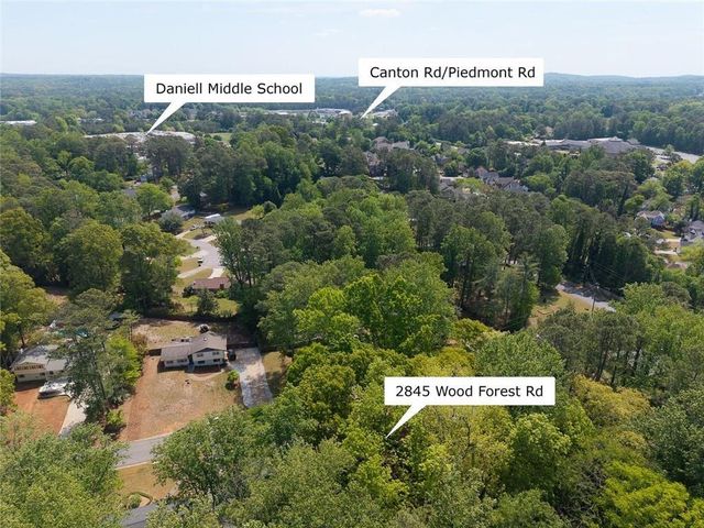 2845 Wood Forest, Marietta, GA 30066