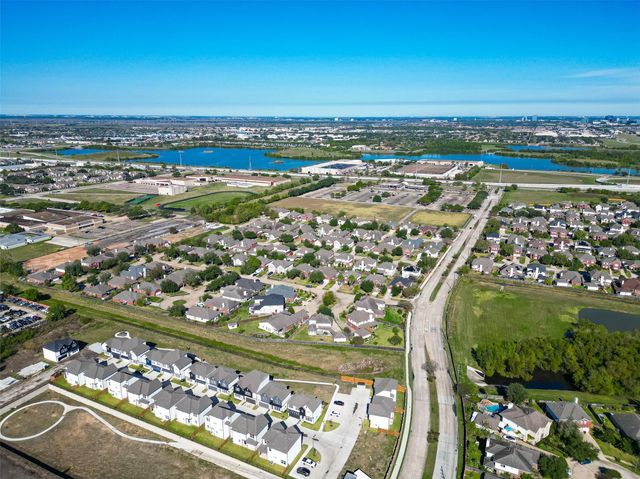 6702 Metro Blvd 6, Houston, TX 77083