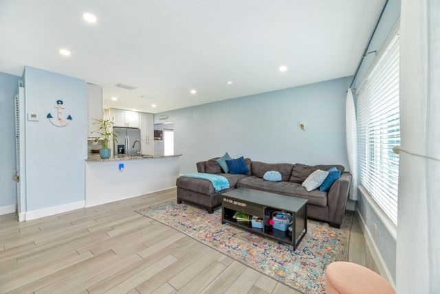 1612 NE 31st Court, Pompano Beach, FL 33064