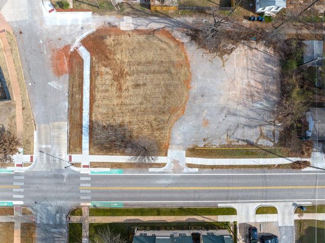 2522 N Shartel Avenue, Oklahoma City, OK 73103