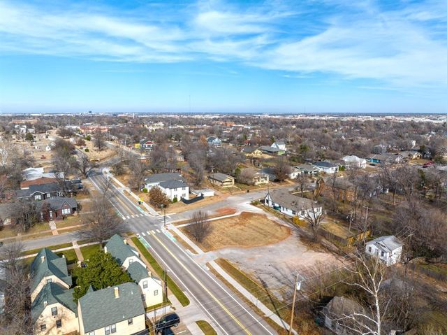 2522 N Shartel Avenue, Oklahoma City, OK 73103