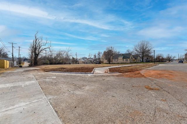 2522 N Shartel Avenue, Oklahoma City, OK 73103
