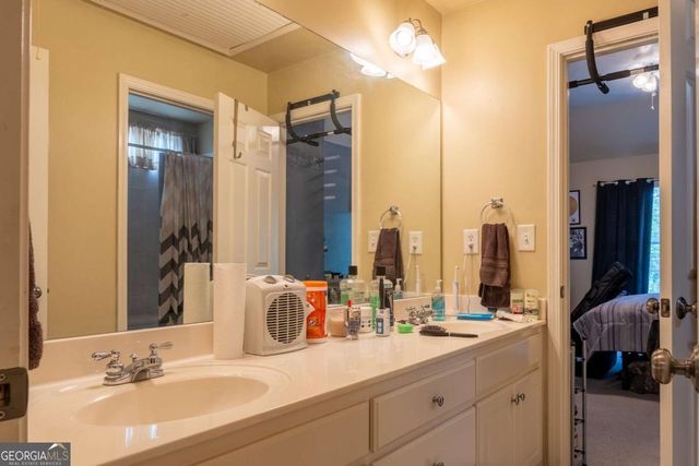 128 Westbrook Dr, Acworth, GA 30101