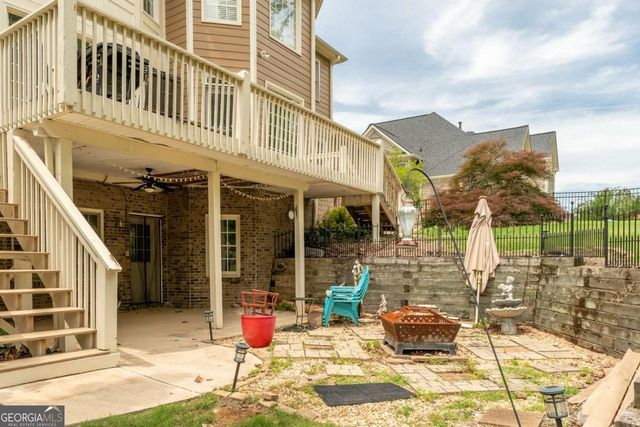 128 Westbrook Dr, Acworth, GA 30101