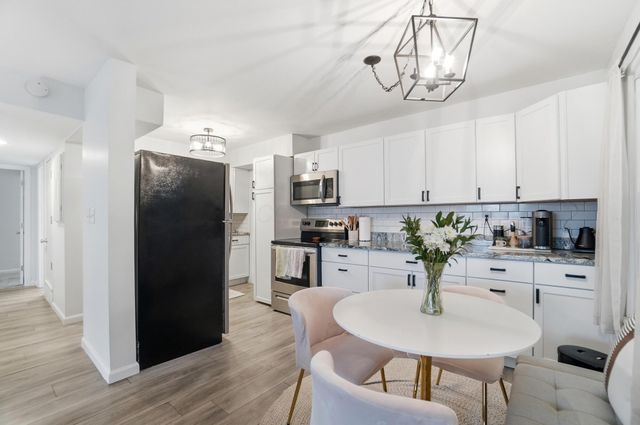 1443 Cliff Court, 71, Columbus, OH 43204