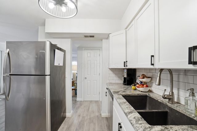 1443 Cliff Court, 71, Columbus, OH 43204