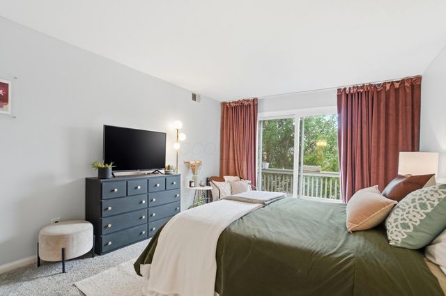 1443 Cliff Court, 71, Columbus, OH 43204