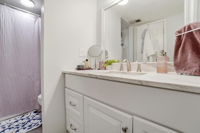 1443 Cliff Court, 71, Columbus, OH 43204