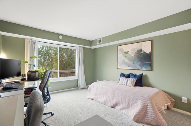 1443 Cliff Court, 71, Columbus, OH 43204