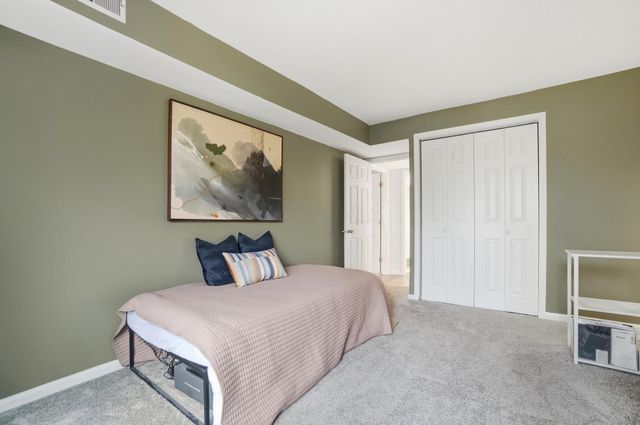 1443 Cliff Court, 71, Columbus, OH 43204