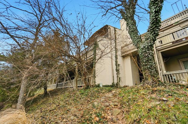 1443 Cliff Court, 71, Columbus, OH 43204