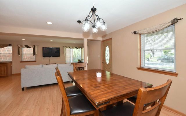 2500 116th STREET, Wauwatosa, WI 53226