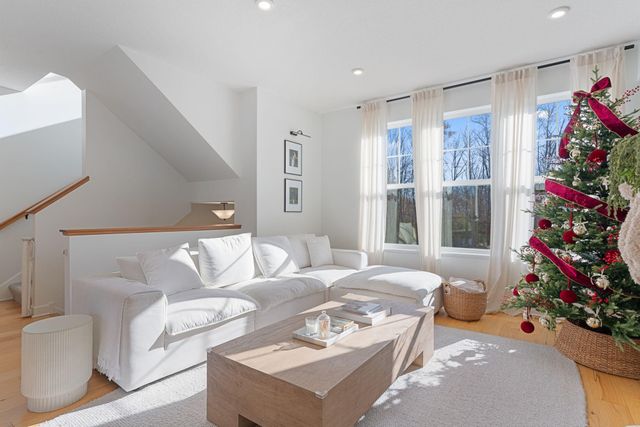 6949 Huckleberry Drive, Minnetrista, MN 55331