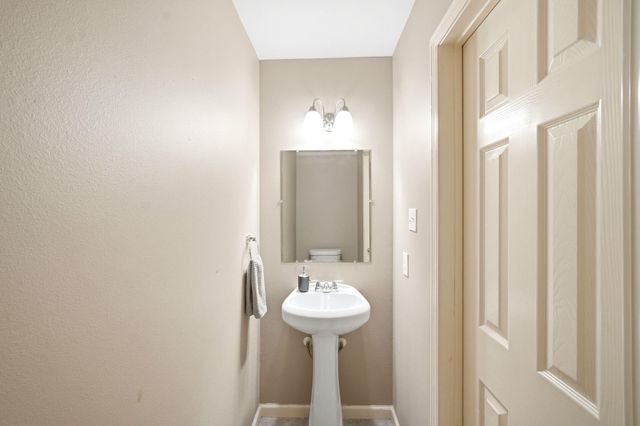 8206 Bassett Street A, Houston, TX 77051