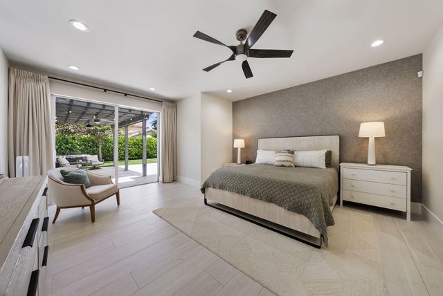 4762 VILLAGE Way, Davie, FL 33314