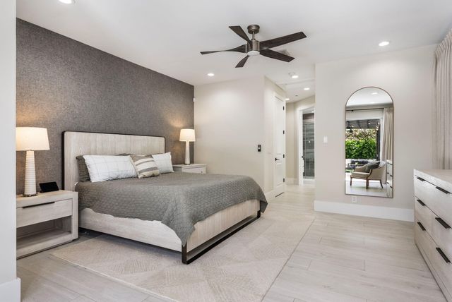 4762 VILLAGE Way, Davie, FL 33314