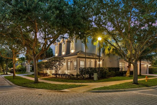 4762 VILLAGE Way, Davie, FL 33314
