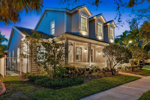 4762 VILLAGE Way, Davie, FL 33314