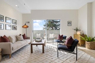 6465 San Pablo Ave 306, Oakland, CA 94608