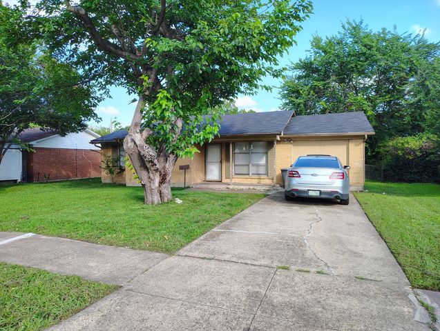 3722 Lisa Lane, Mesquite, TX 75150