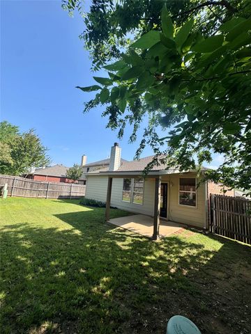 1117 Pine Ridge Road, Roanoke, TX 76262