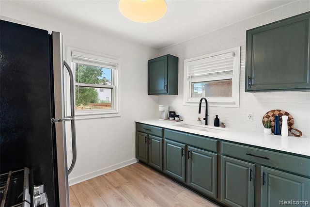 5065 Evaline Street, Hamtramck, MI 48212