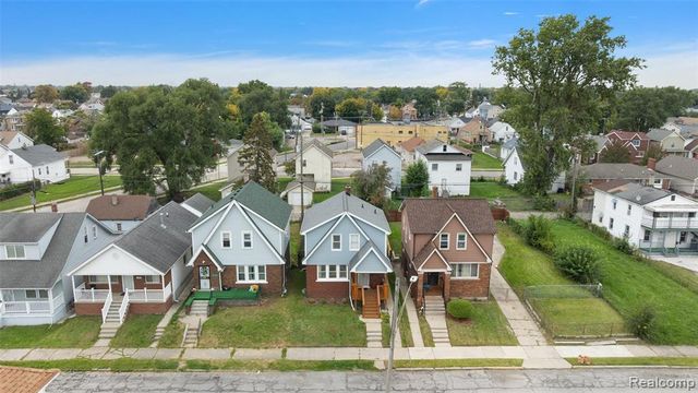 5065 Evaline Street, Hamtramck, MI 48212