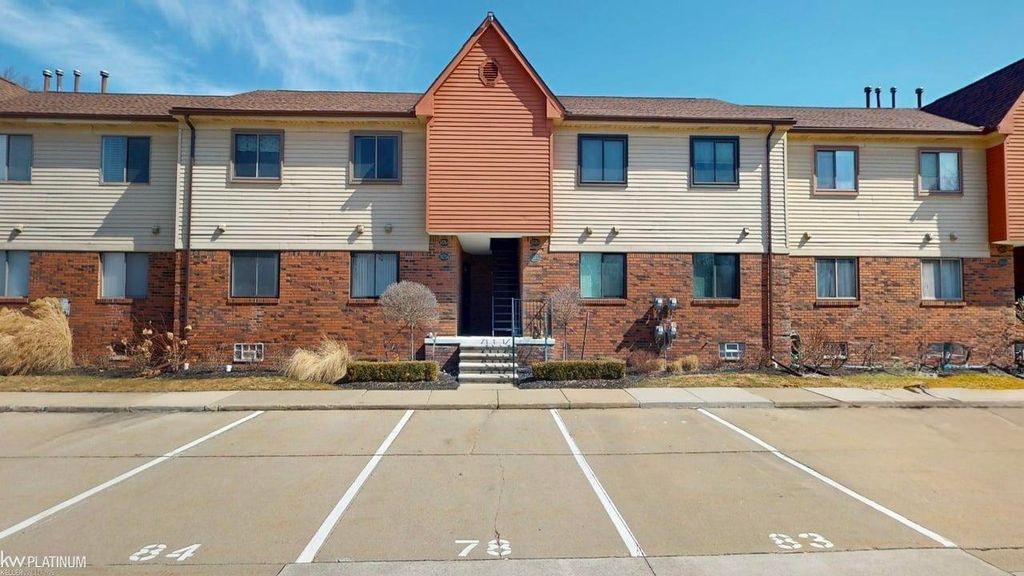 38764 Lanse Creuse Street, Harrison Twp, MI 48045