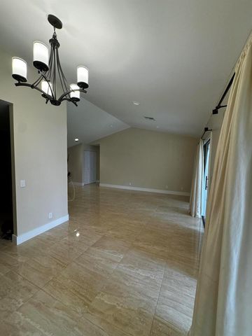 5520 Coach House Circle G, Boca Raton, FL 33486