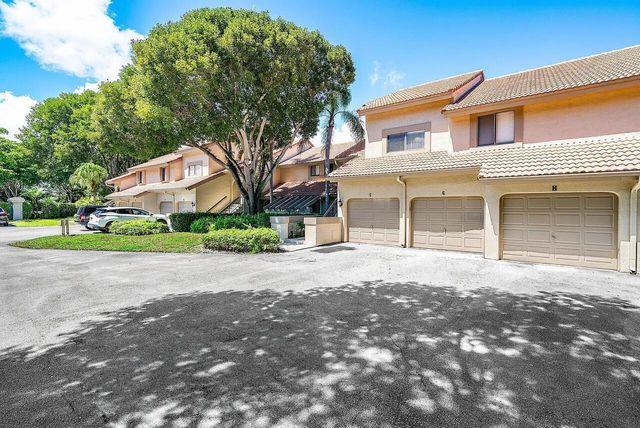 5520 Coach House Circle G, Boca Raton, FL 33486