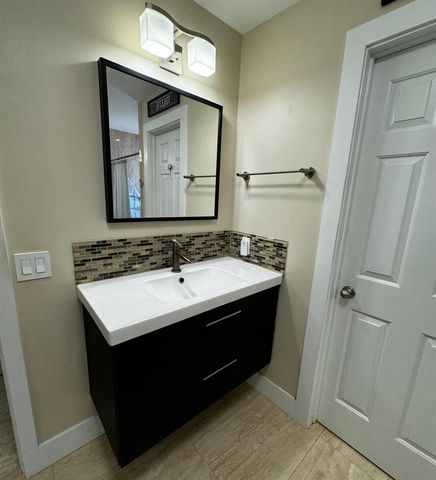 5520 Coach House Circle G, Boca Raton, FL 33486
