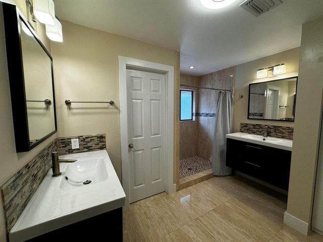 5520 Coach House Circle G, Boca Raton, FL 33486