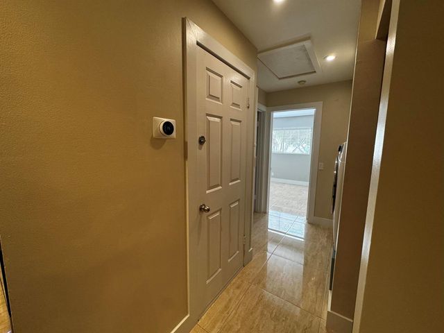 5520 Coach House Circle G, Boca Raton, FL 33486