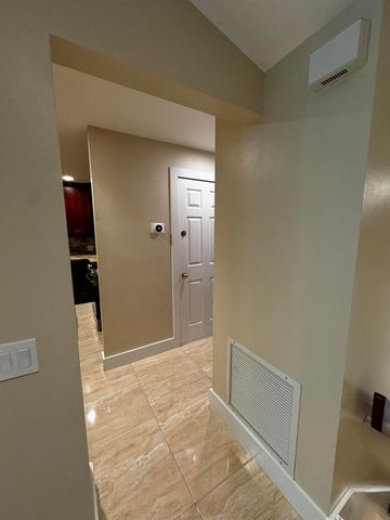 5520 Coach House Circle G, Boca Raton, FL 33486