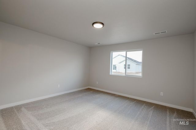 2913 W Taiban Creek Dr, Kuna, ID 83634